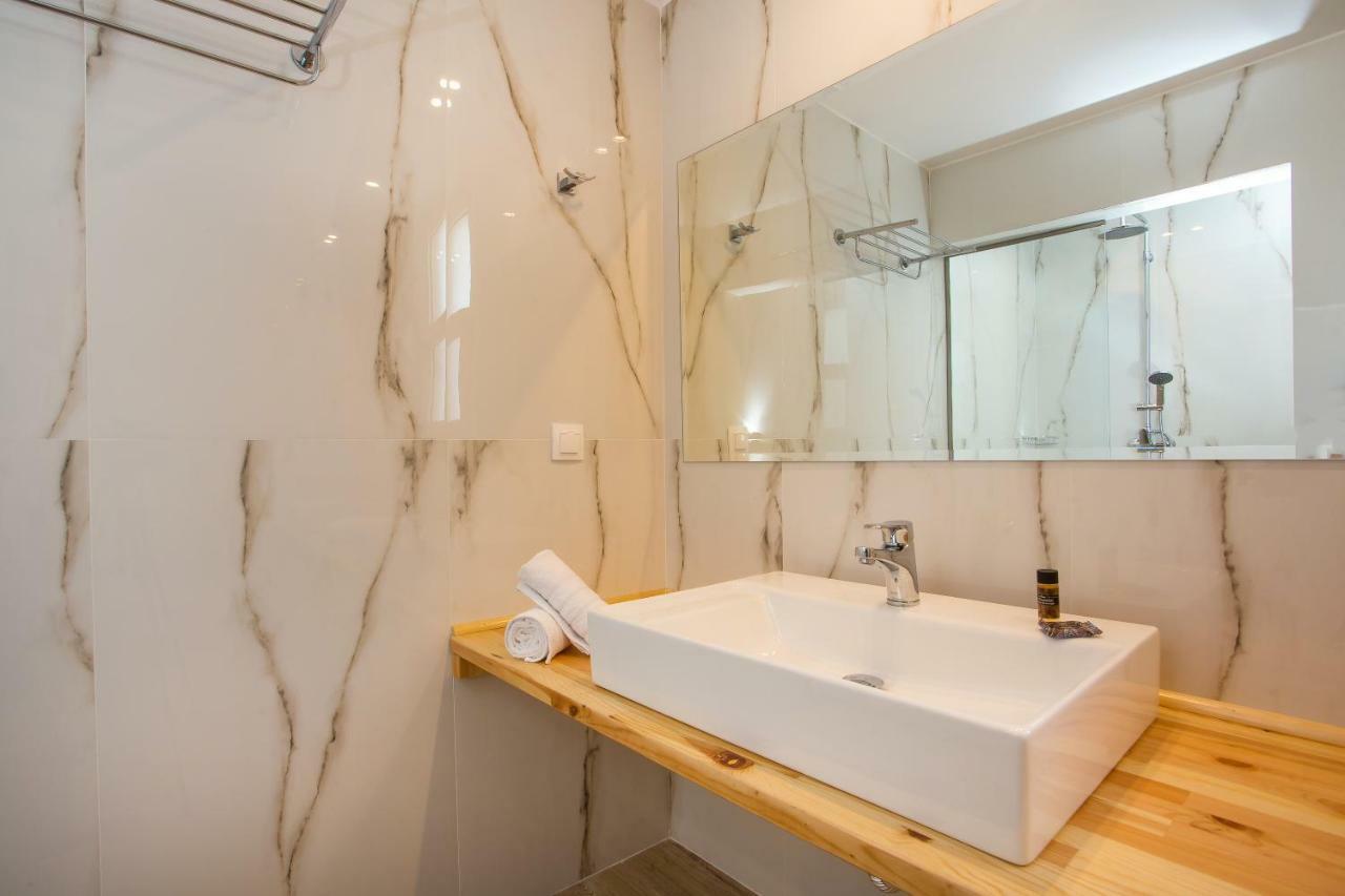 Avi Suites 2 Faliraki Dış mekan fotoğraf